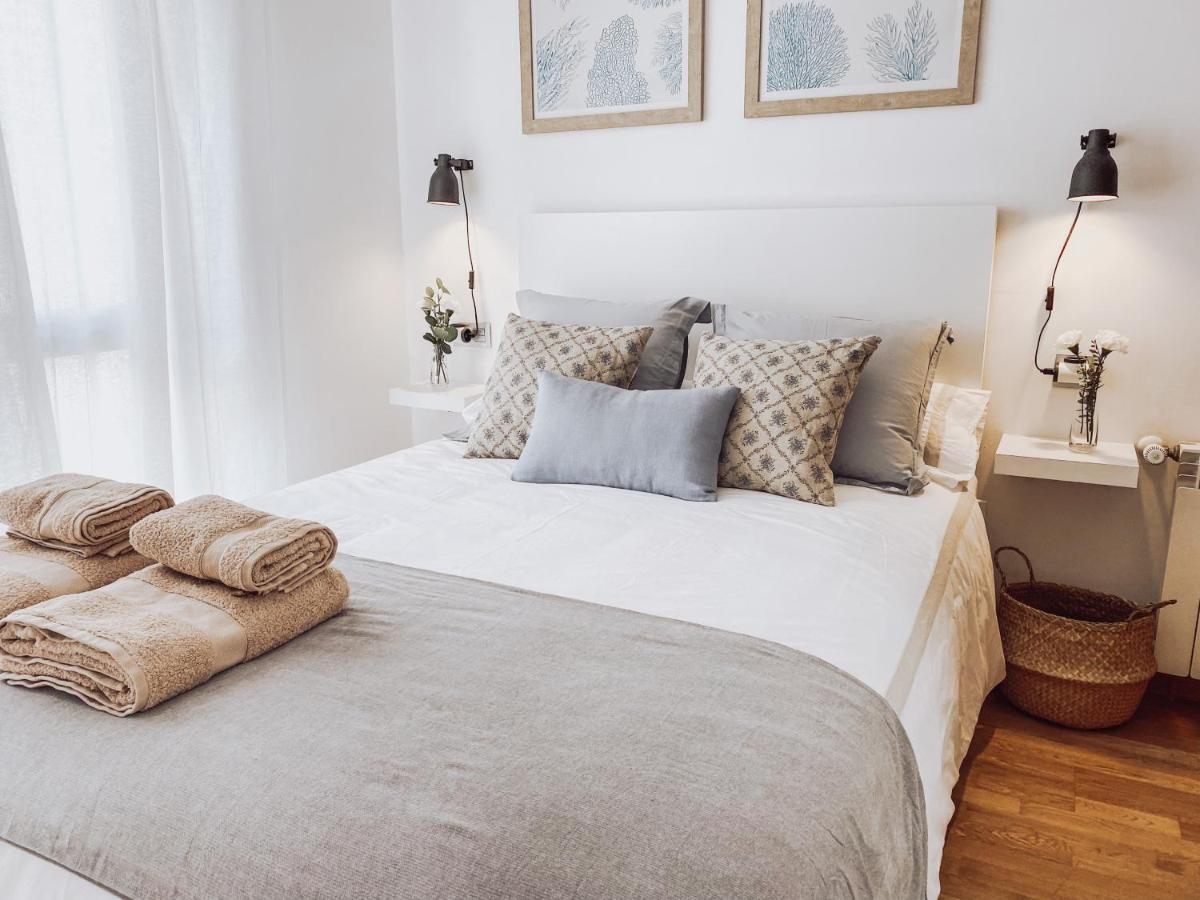 Aires De Montecerrao, Plaza De Garaje Y Wifi Gratis Apartment โอเบียโด ภายนอก รูปภาพ