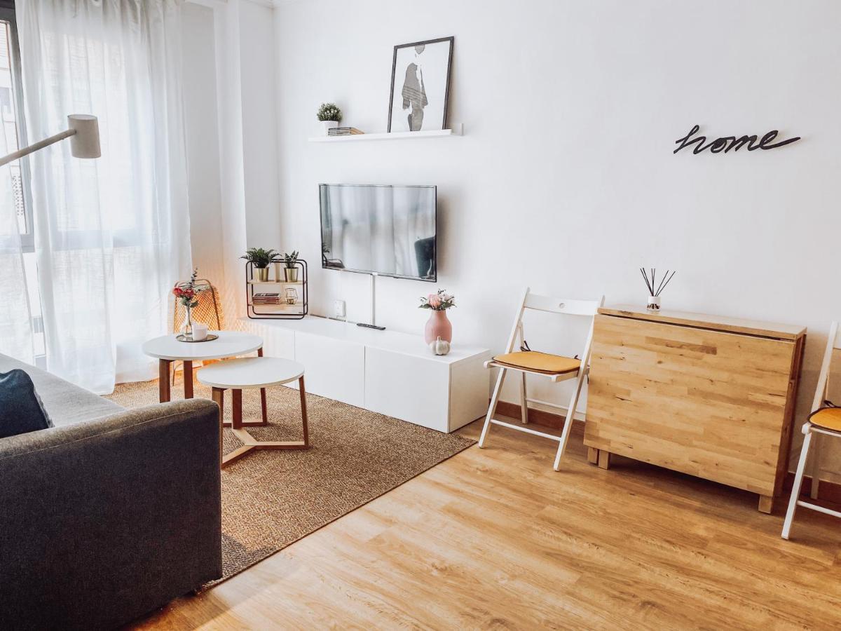Aires De Montecerrao, Plaza De Garaje Y Wifi Gratis Apartment โอเบียโด ภายนอก รูปภาพ